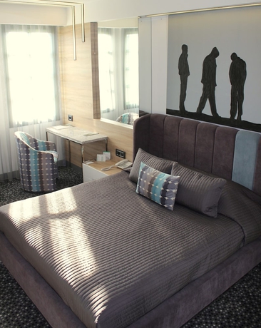 Imagen de la habitación del Hotel Marla. Foto 6