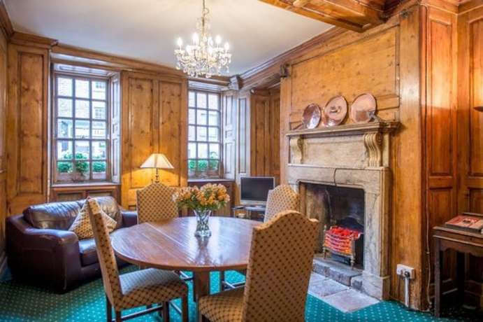 Imagen de los interiores del Hotel Marlborough Arms. Foto 20