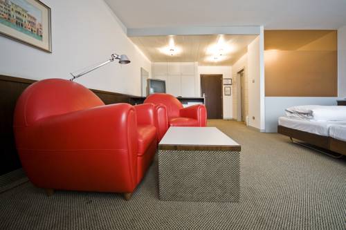 Imagen de la habitación del Hotel Marlena. Foto 13