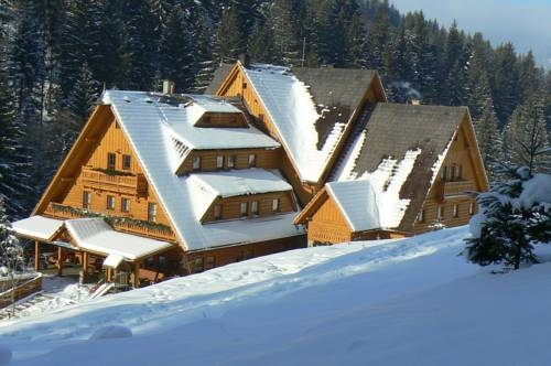 Imagen general del Hotel Marlene. Foto 27