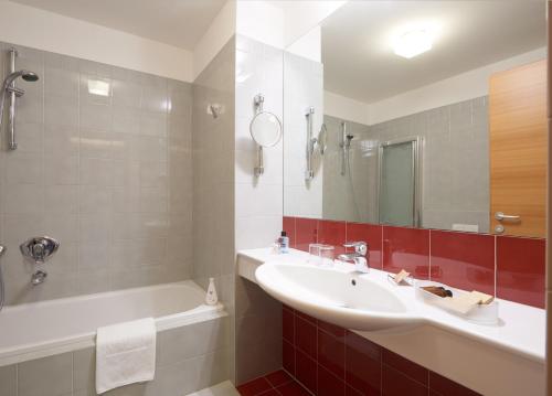 Imagen de la habitación del Hotel Marlet. Foto 8