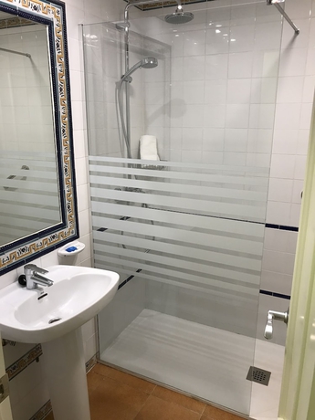 Imagen de la habitación del Hotel Marlin Antilla Playa. Foto 9