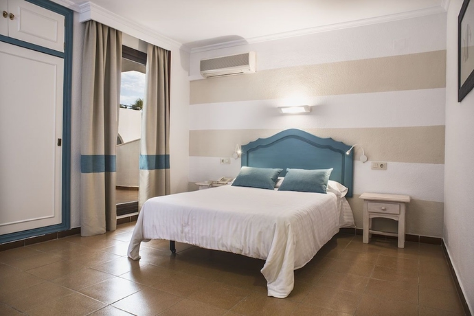 Imagen de la habitación del Hotel Marlin Antilla Playa. Foto 10