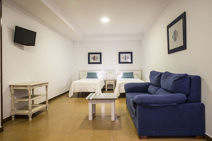 Imagen de la habitación del Hotel Marlin Antilla Playa. Foto 11