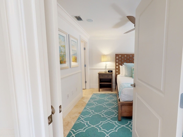 Imagen de la habitación del Hotel Marlin Bay Resort and Marina. Foto 10