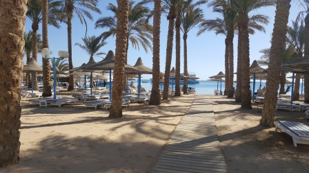 Imagen de los exteriores del Hotel Marlin Inn Azur Resort, Hurghada. Foto 3