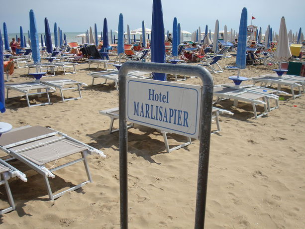 Imagen de los exteriores del Hotel Marlisa Pier. Foto 11