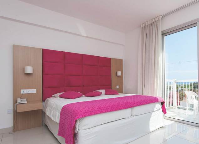 Imagen de la habitación del Hotel Marlita Beach Apartments. Foto 16