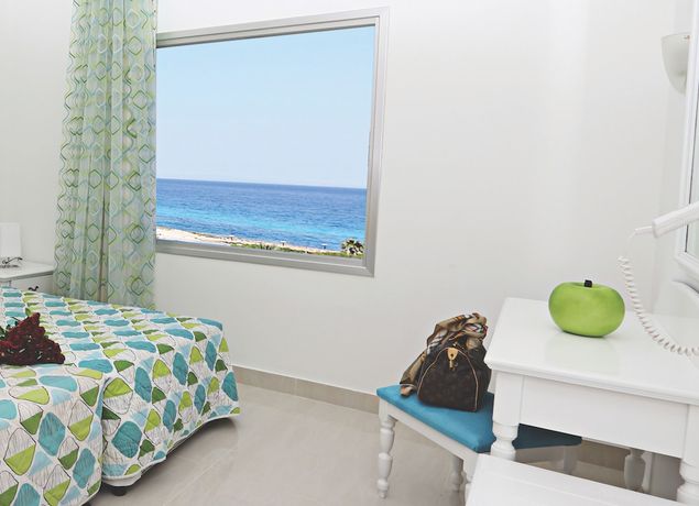 Imagen de la habitación del Hotel Marlita Beach Apartments. Foto 17
