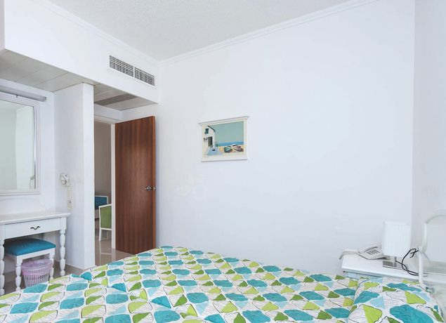 Imagen de la habitación del Hotel Marlita Beach Apartments. Foto 18