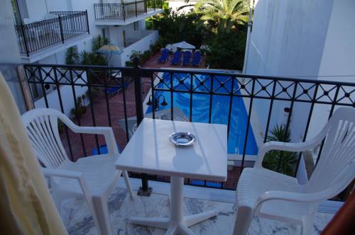 Imagen de la habitación del Hotel Marlton. Foto 5