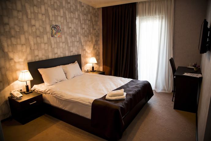 Imagen de la habitación del Hotel Marlyn, Tbilisi. Foto 7