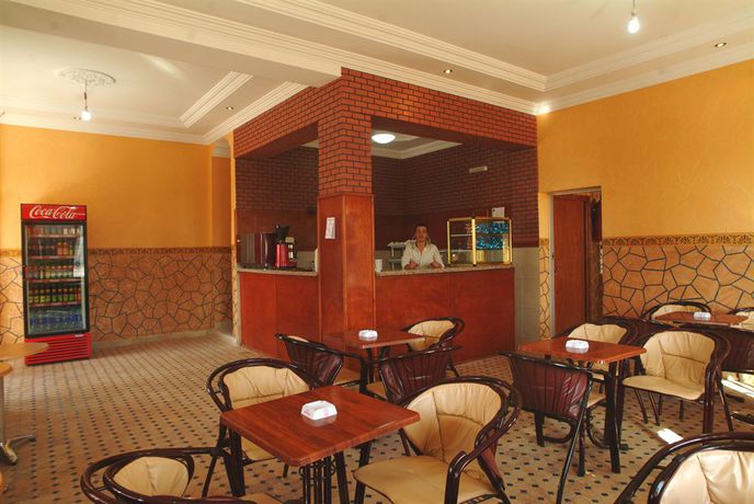 Imagen del bar/restaurante del Hotel Marmar. Foto 2