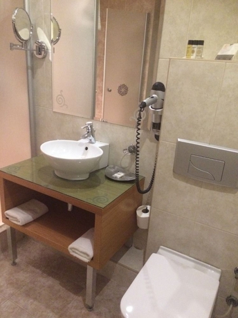 Imagen de la habitación del Hotel Marmara Budapest. Foto 4