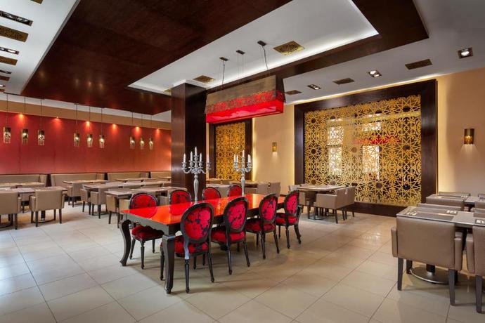 Imagen del bar/restaurante del Hotel Marmara Budapest. Foto 9