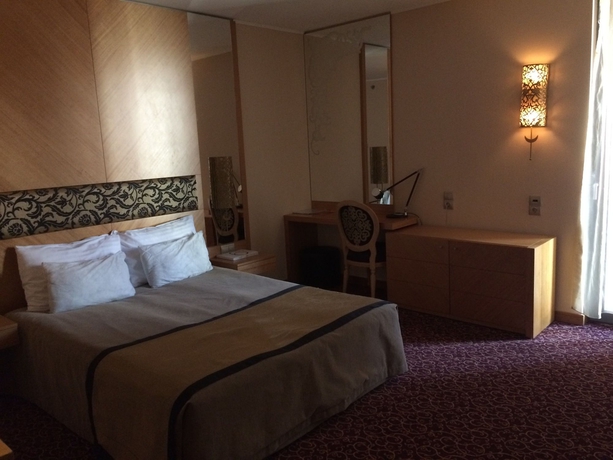 Imagen de la habitación del Hotel Marmara Budapest. Foto 14