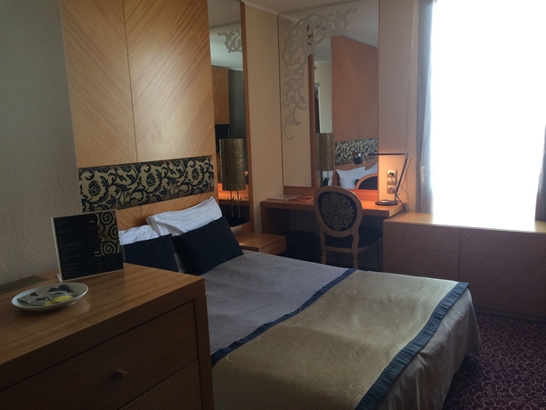 Imagen de la habitación del Hotel Marmara Budapest. Foto 18