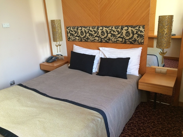 Imagen de la habitación del Hotel Marmara Budapest. Foto 20