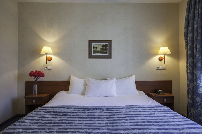 Imagen de la habitación del Hotel Marmara, San Petersburgo. Foto 2