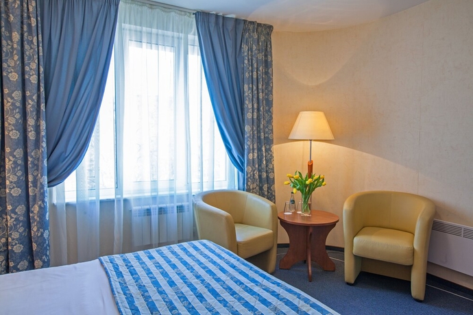 Imagen de la habitación del Hotel Marmara, San Petersburgo. Foto 8