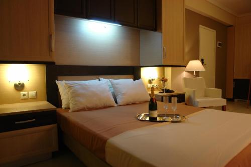 Imagen de la habitación del Hotel Marmari Bay. Foto 8