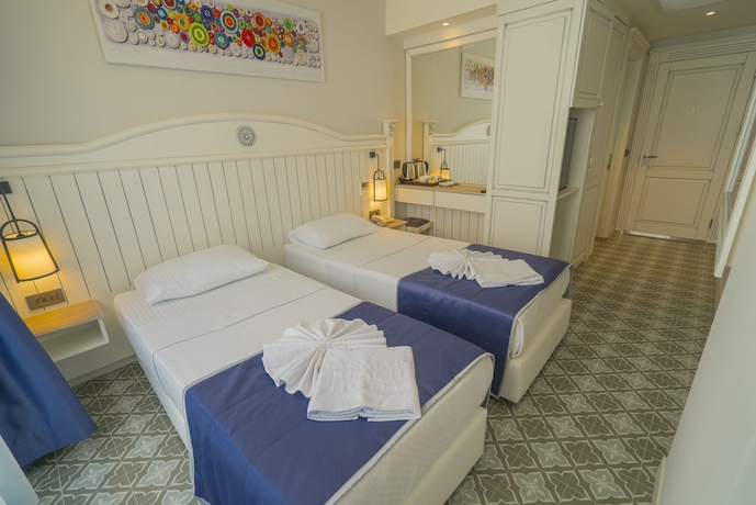 Imagen de la habitación del Hotel Marmaris Beach. Foto 6