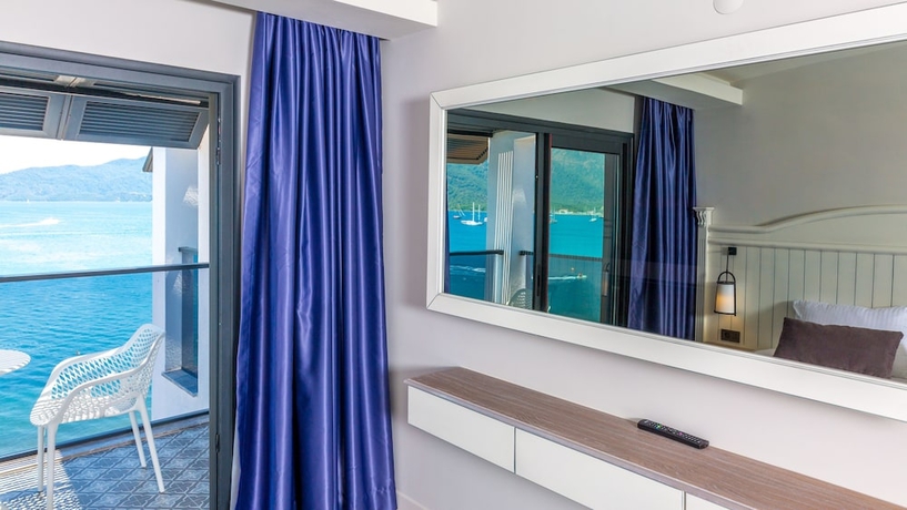 Imagen de la habitación del Hotel Marmaris Beach. Foto 13