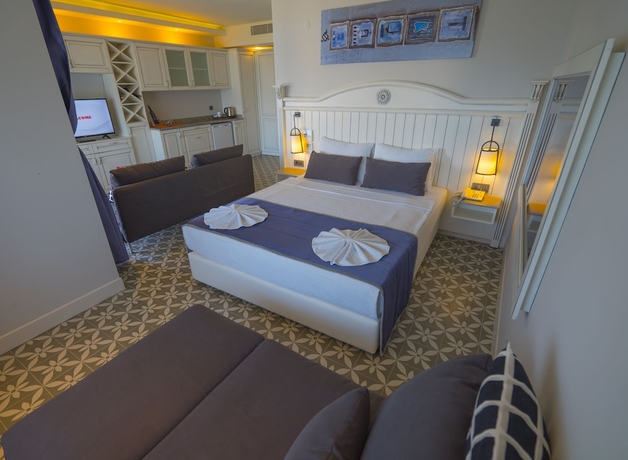 Imagen de la habitación del Hotel Marmaris Beach. Foto 14