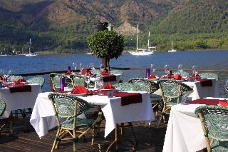 Imagen del bar/restaurante del Hotel Marmaris Imperial. Foto 6