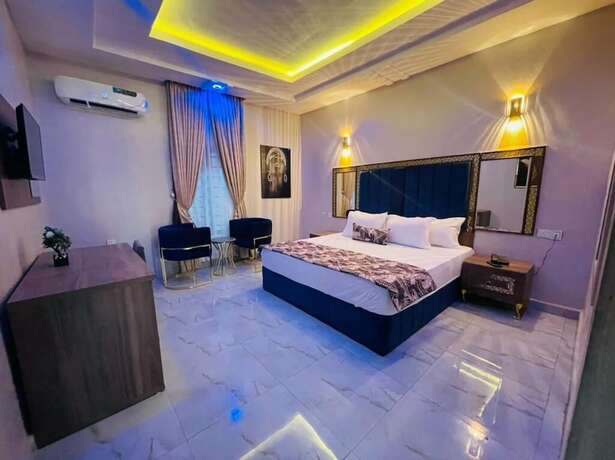 Imagen de la habitación del Hotel Marmariss and Suites. Foto 12