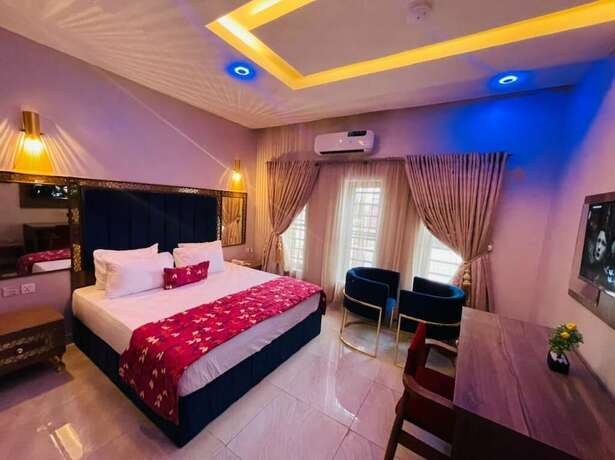 Imagen de la habitación del Hotel Marmariss and Suites. Foto 15