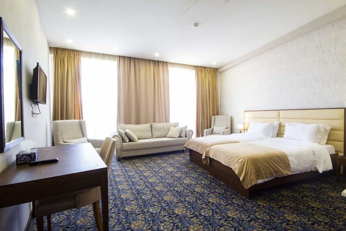 Imagen de la habitación del Hotel Marmenio. Foto 6