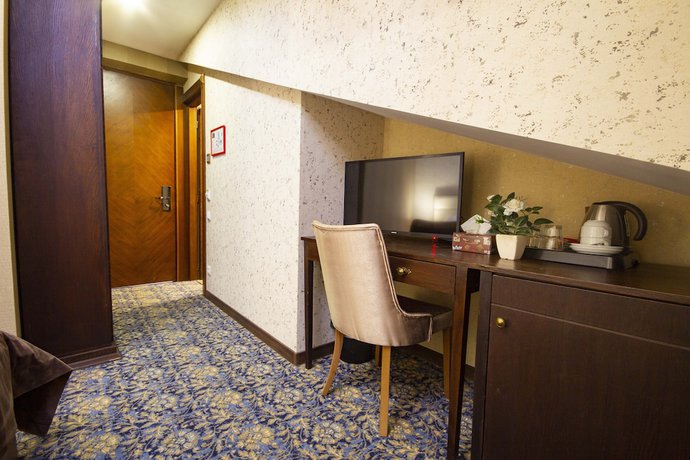Imagen de la habitación del Hotel Marmenio. Foto 14