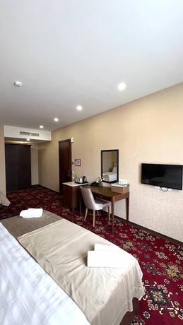 Imagen de la habitación del Hotel Marmenio. Foto 16