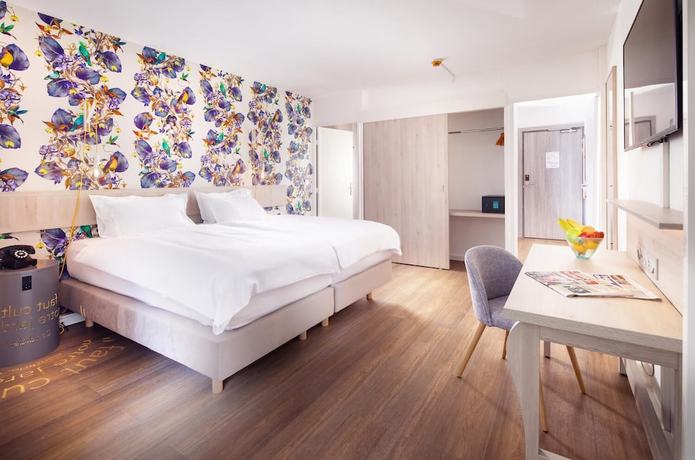 Imagen de la habitación del Hotel Marmont. Foto 8