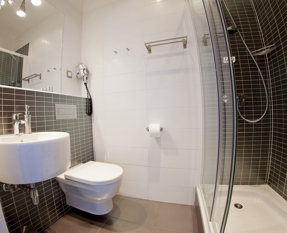 Imagen de la habitación del Hotel Marmontova Luxury Rooms. Foto 10