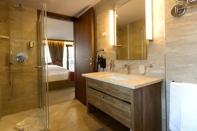 Imagen de la habitación del Hotel Marmore. Foto 11