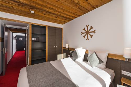 Imagen de la habitación del Hotel Marmotel & Spa. Foto 2