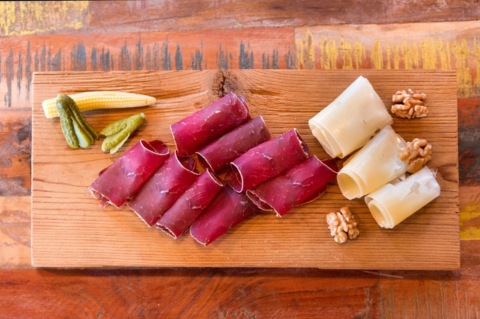 Imagen del bar/restaurante del Hotel Marmotte. Foto 6