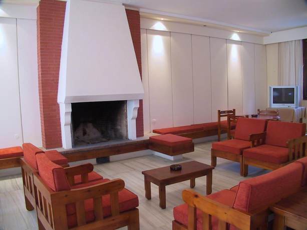 Imagen de los interiores del Hotel Maro. Foto 19
