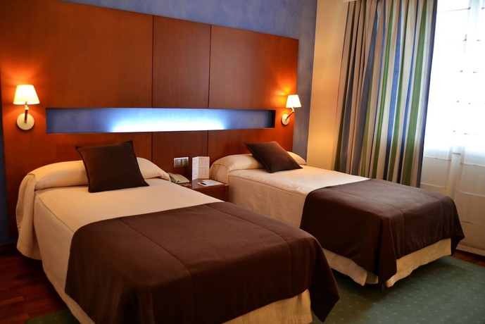 Imagen de la habitación del Hotel Maroa. Foto 9