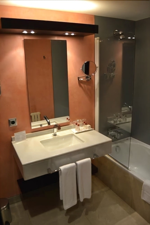 Imagen de la habitación del Hotel Maroa. Foto 12