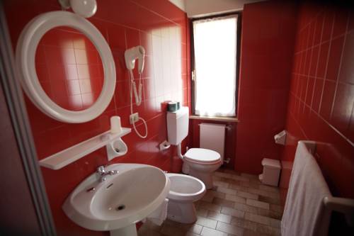 Imagen de la habitación del Hotel Maroni. Foto 4