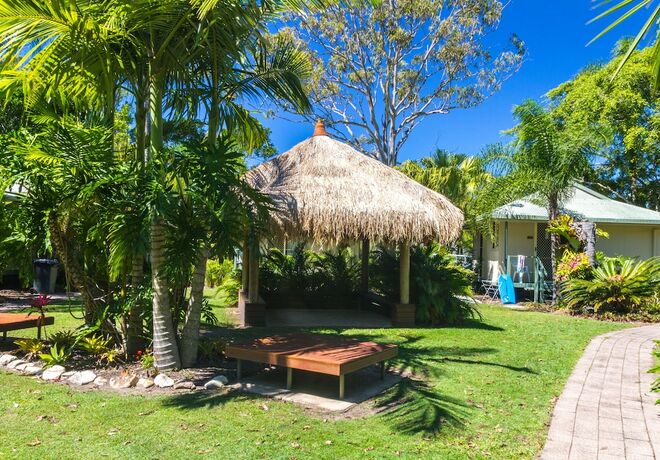 Imagen general del Hotel Maroochy River Bungalows. Foto 5