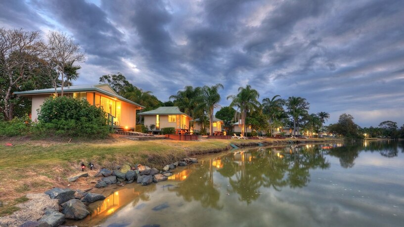 Imagen general del Hotel Maroochy River Bungalows. Foto 11