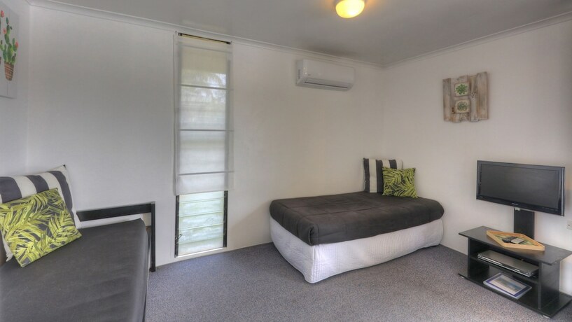 Imagen de la habitación del Hotel Maroochy River Bungalows. Foto 13