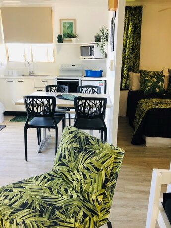 Imagen de la habitación del Hotel Maroochy River Bungalows. Foto 17