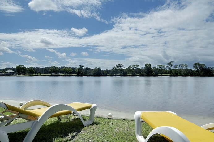 Imagen de los exteriores del Hotel Maroochy River Bungalows. Foto 27