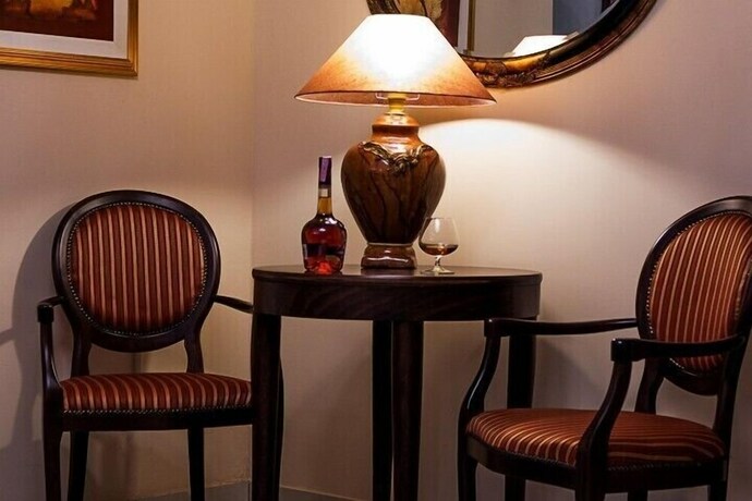 Imagen de los interiores del Hotel Maroon. Foto 10