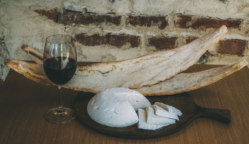 Imagen del bar/restaurante del Hotel Marosheni. Foto 4